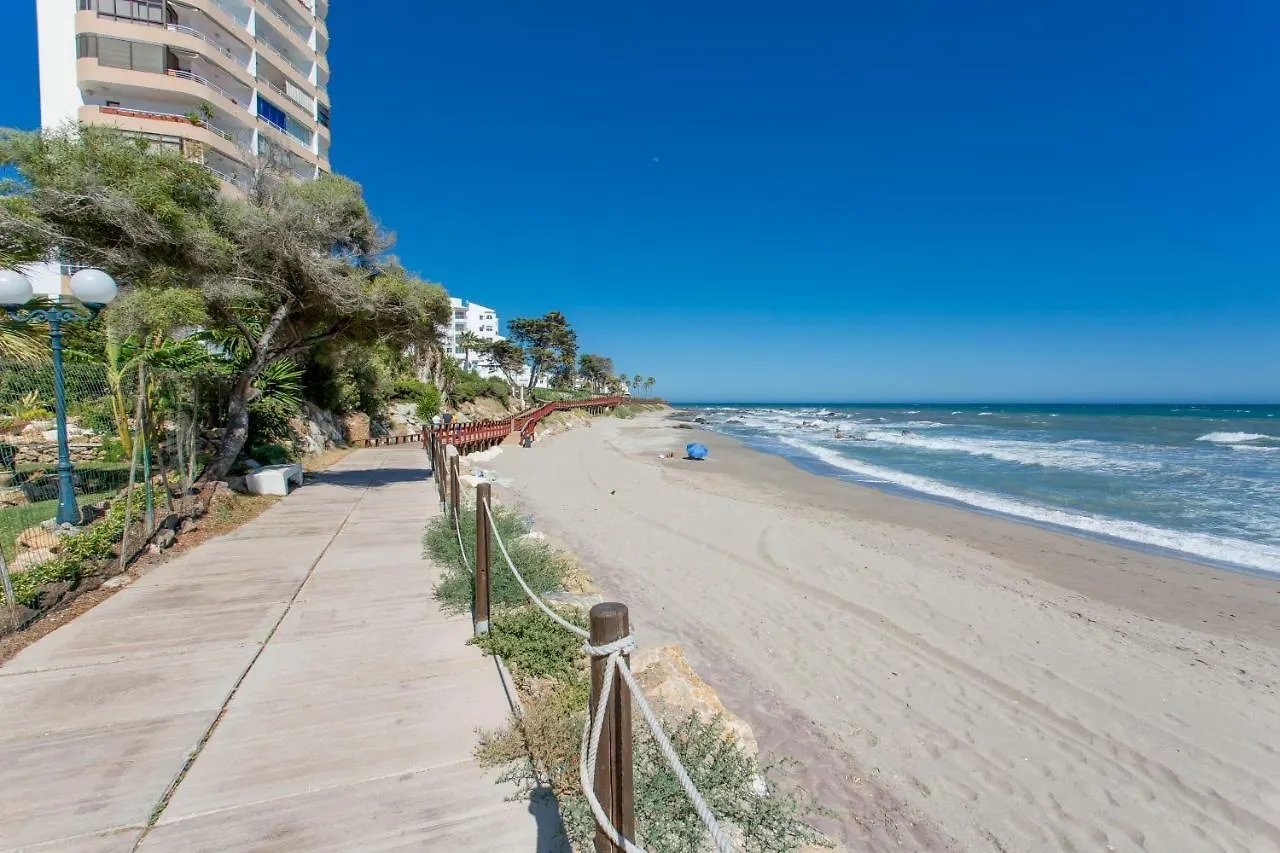 Apartmán Spectacular Modern Beachfront 2/Bed Retreat Mijas Costa 0*,  Španělsko
