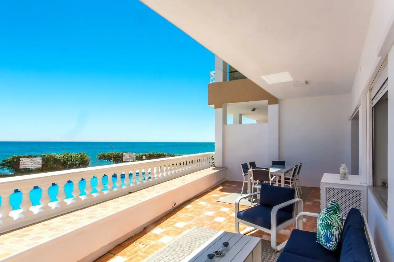 Spectacular Modern Beachfront 2/Bed Retreat Apartment Mijas Costa