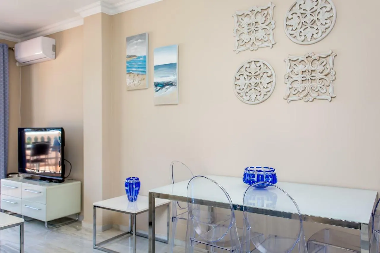 Spectacular Modern Beachfront 2/Bed Retreat Apartment Mijas Costa
