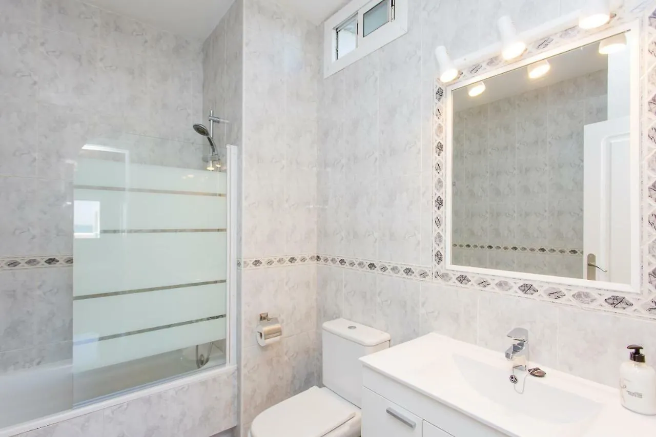 Spectacular Modern Beachfront 2/Bed Retreat Apartment Mijas Costa 0*,  Spain